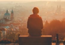 How To Meet People When You Are a Solo Traveler