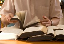 7 Ways To Read So Many Books