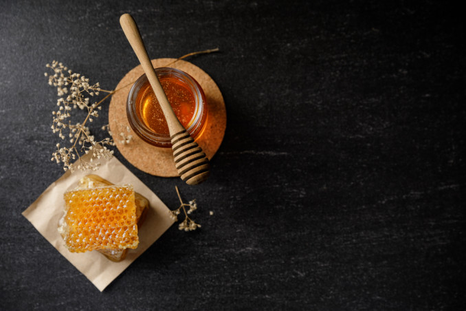 7 Uses Of Beeswax